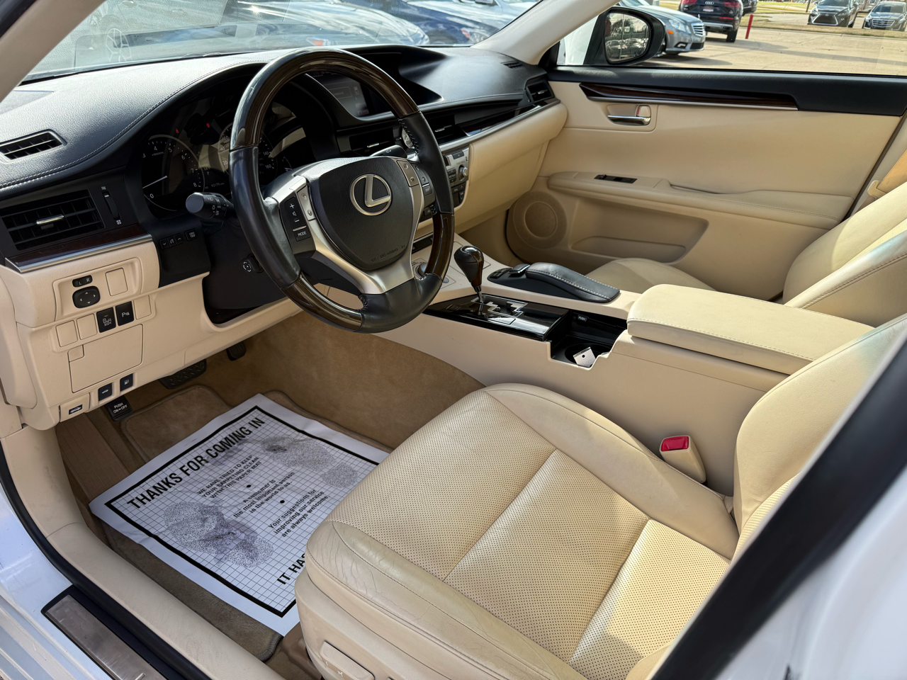 Lexus ES 350 Sedan 2013