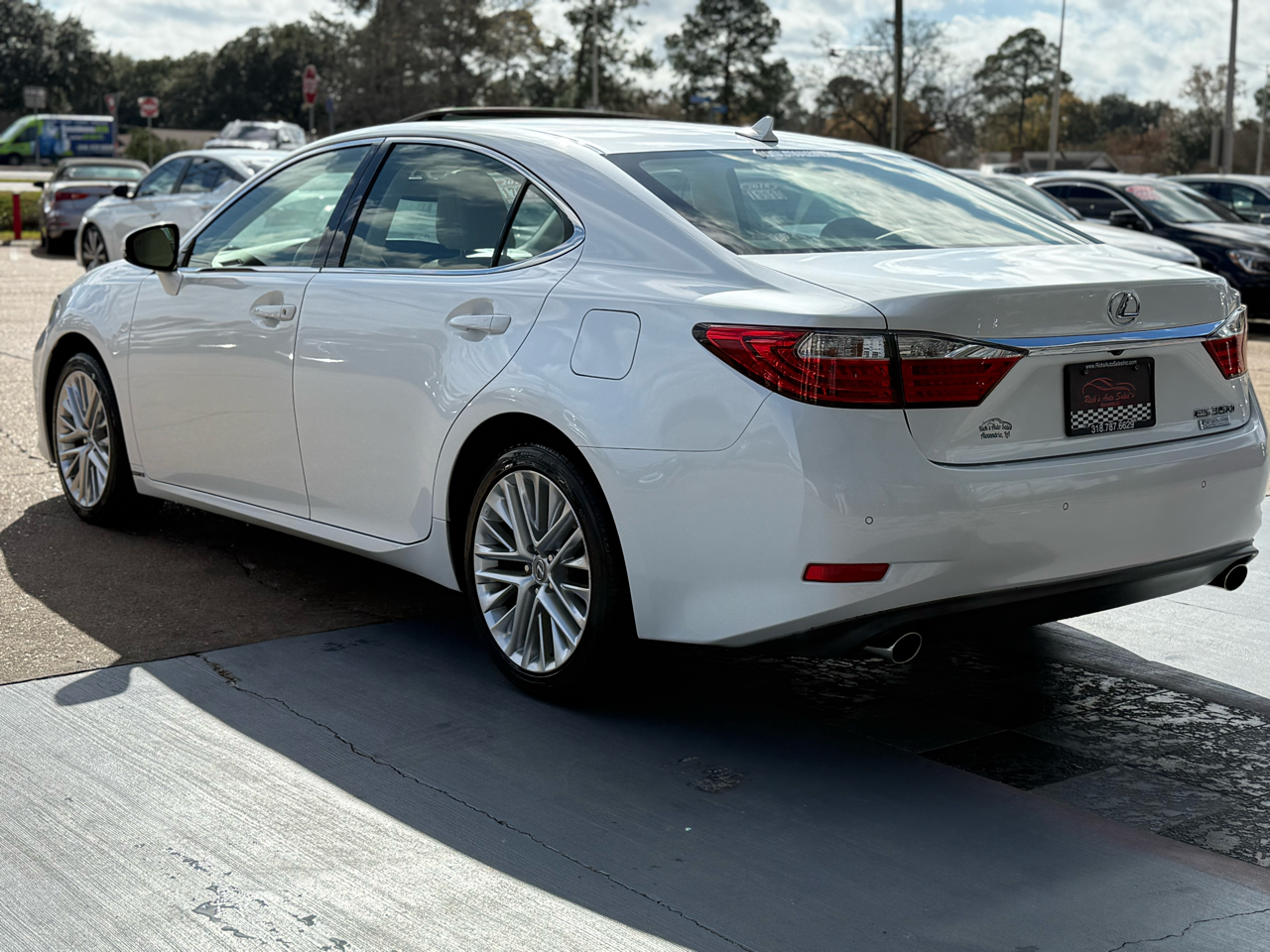 Lexus ES 350 Sedan 2013