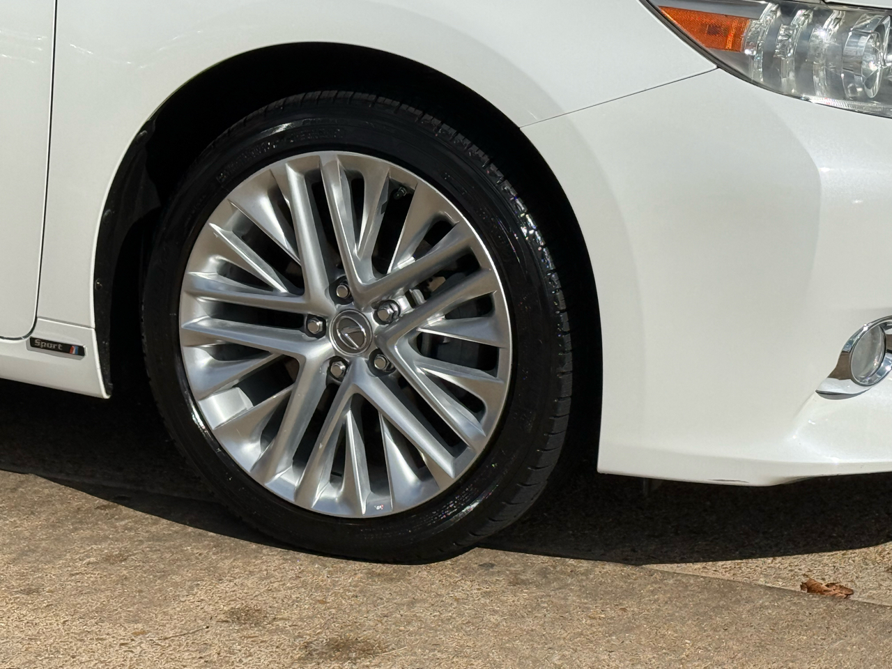 Lexus ES 350 Sedan 2013