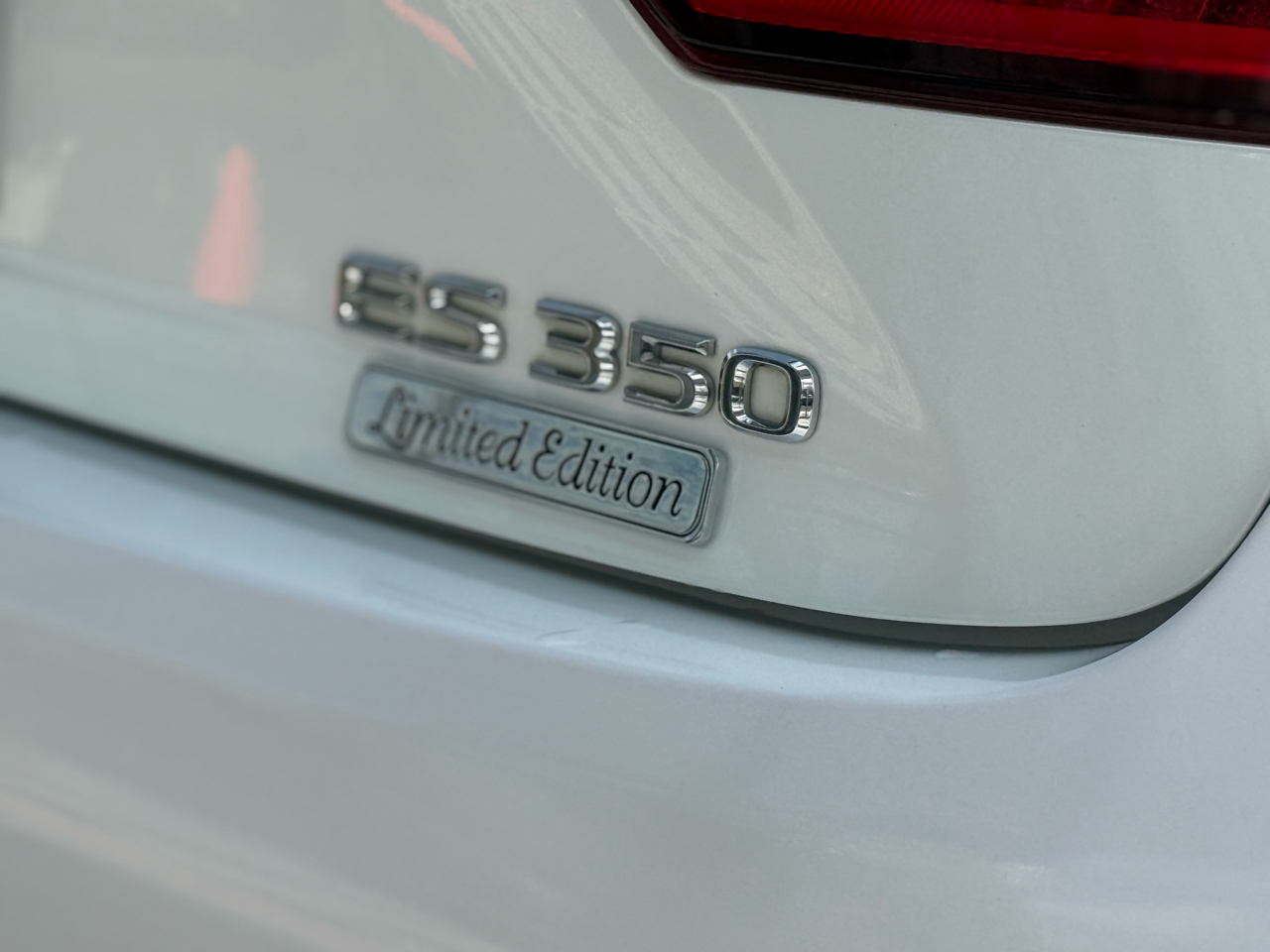 Lexus ES 350 Sedan 2013