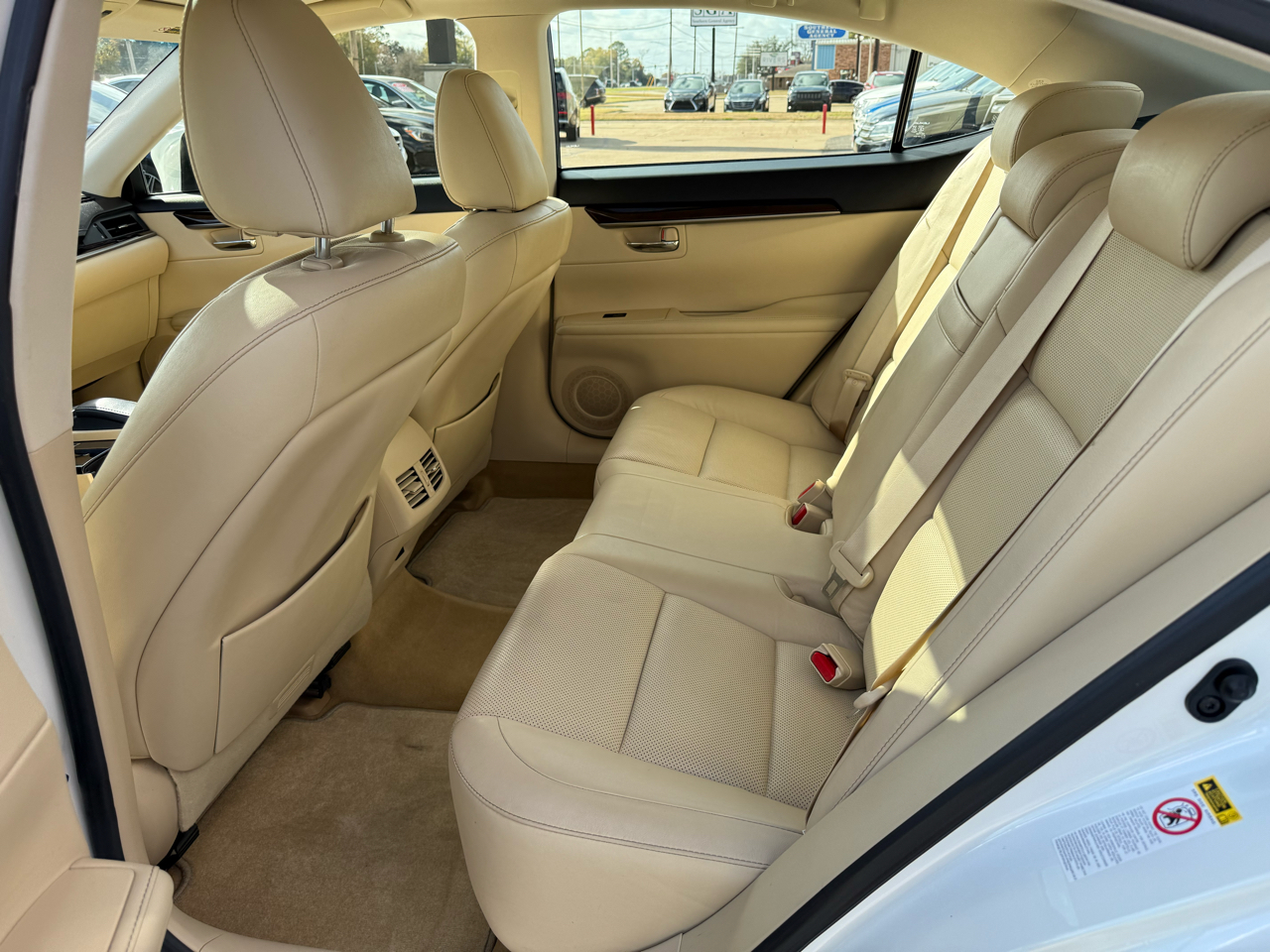 Lexus ES 350 Sedan 2013