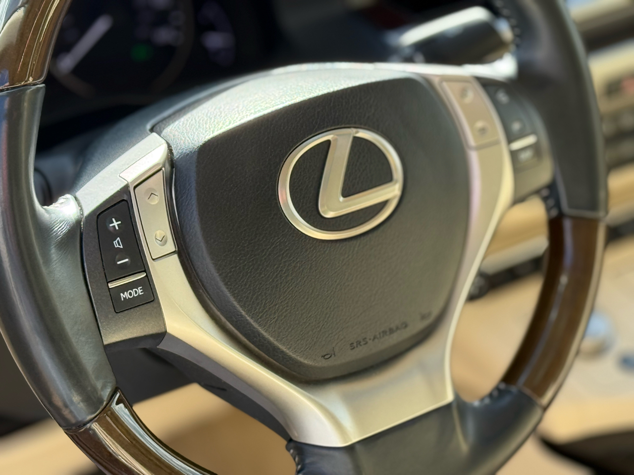 Lexus ES 350 Sedan 2013