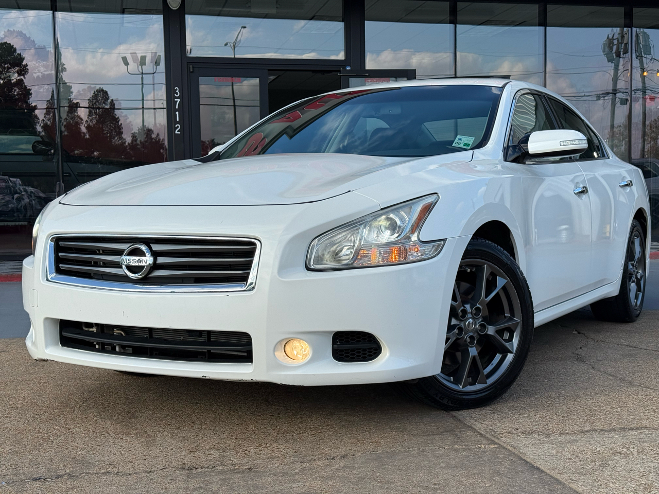 Nissan Maxima SV 2012