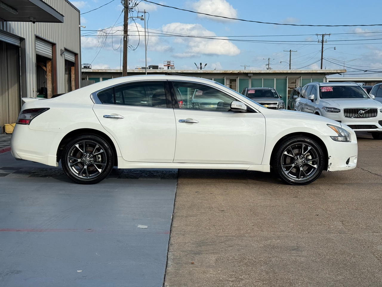 Nissan Maxima SV 2012