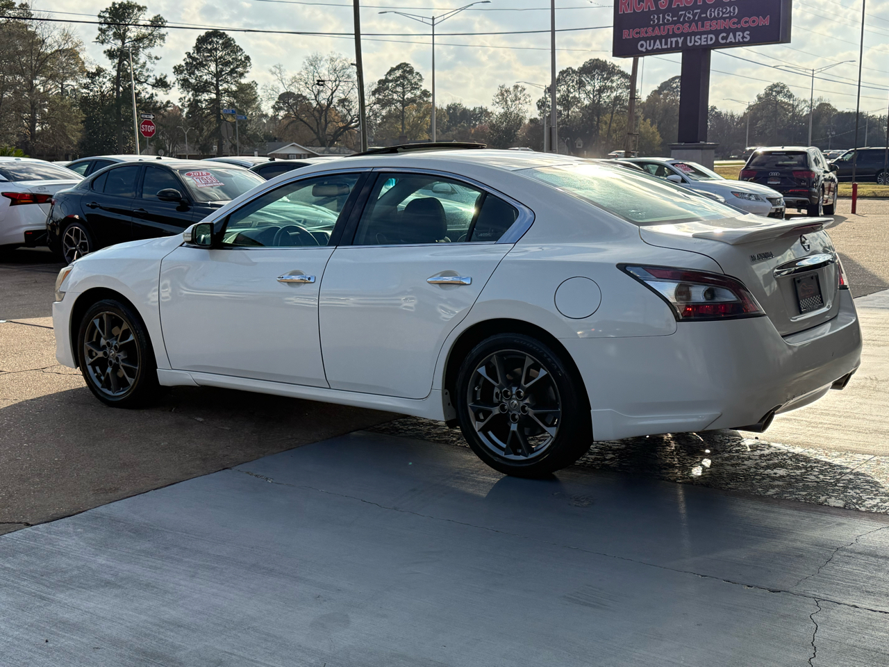 Nissan Maxima SV 2012