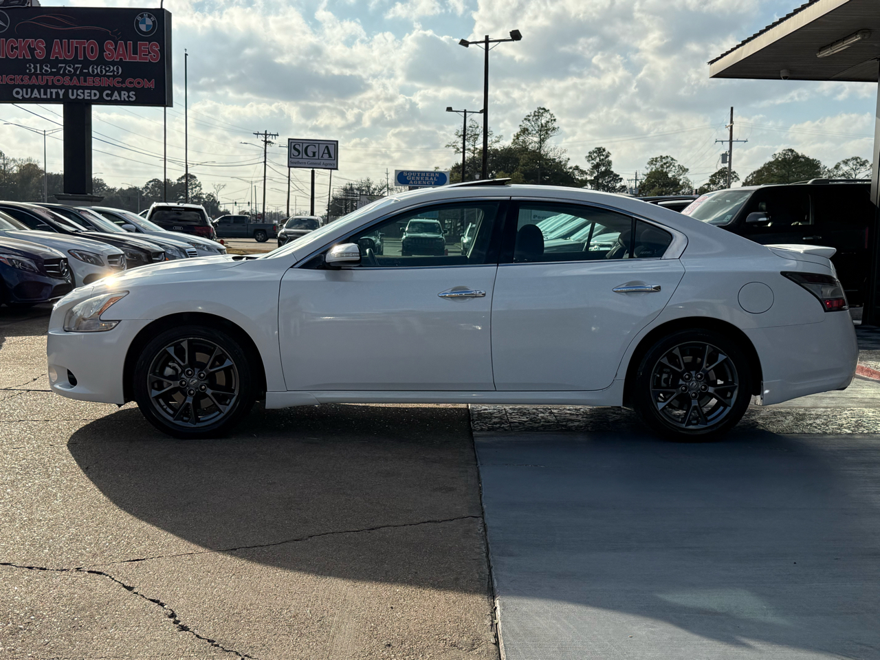 Nissan Maxima SV 2012