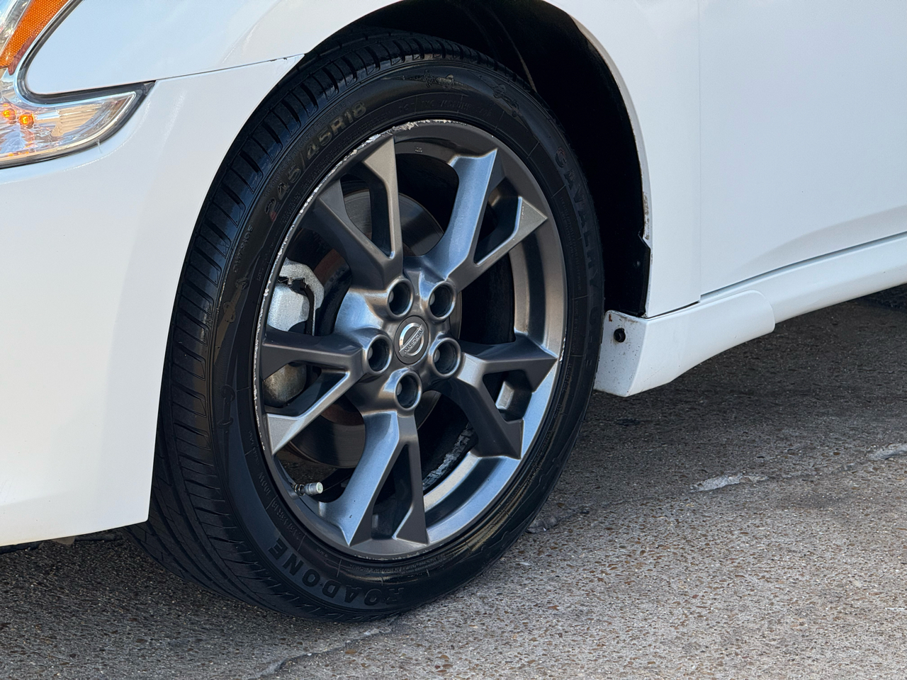 Nissan Maxima SV 2012