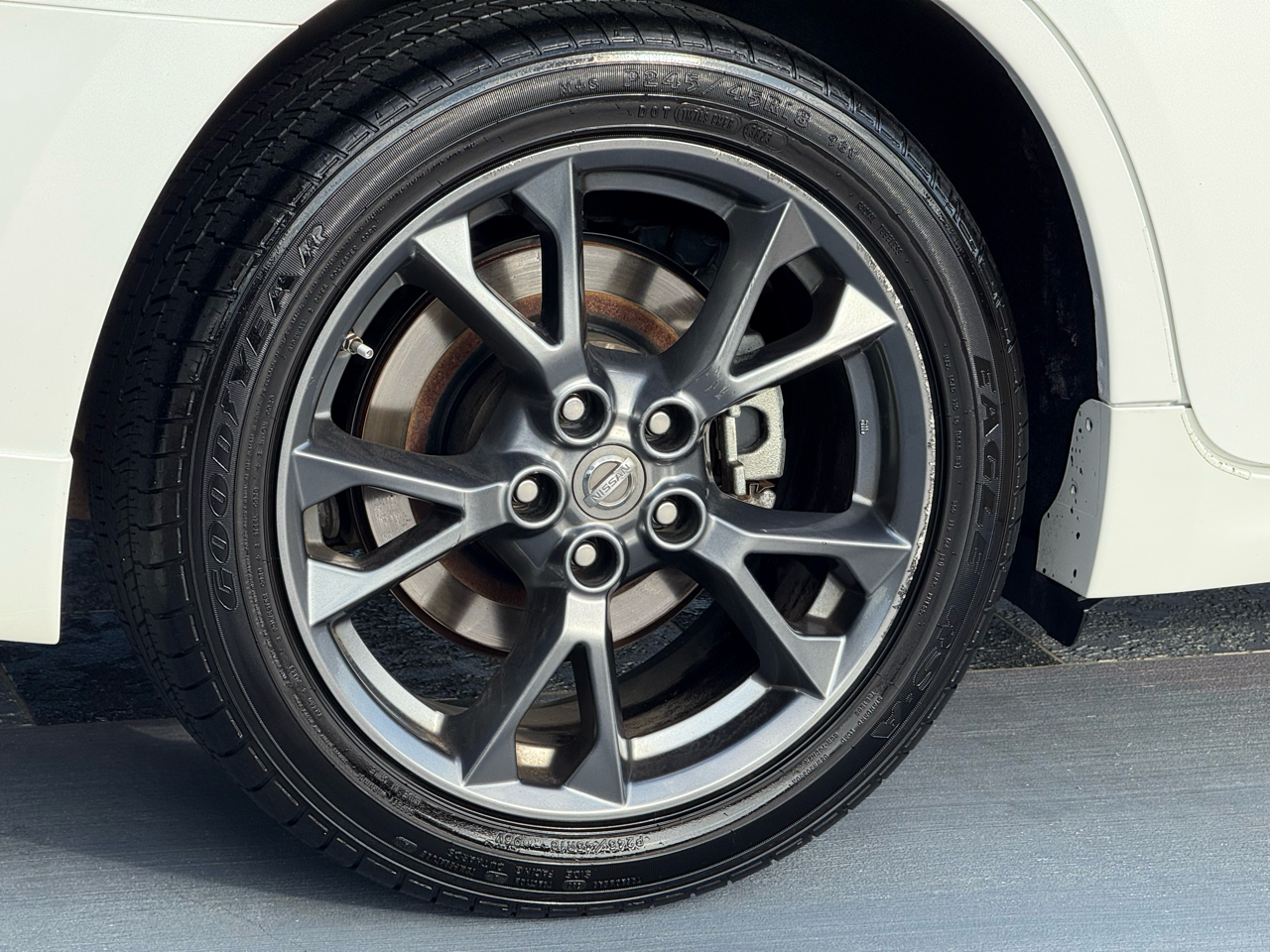 Nissan Maxima SV 2012