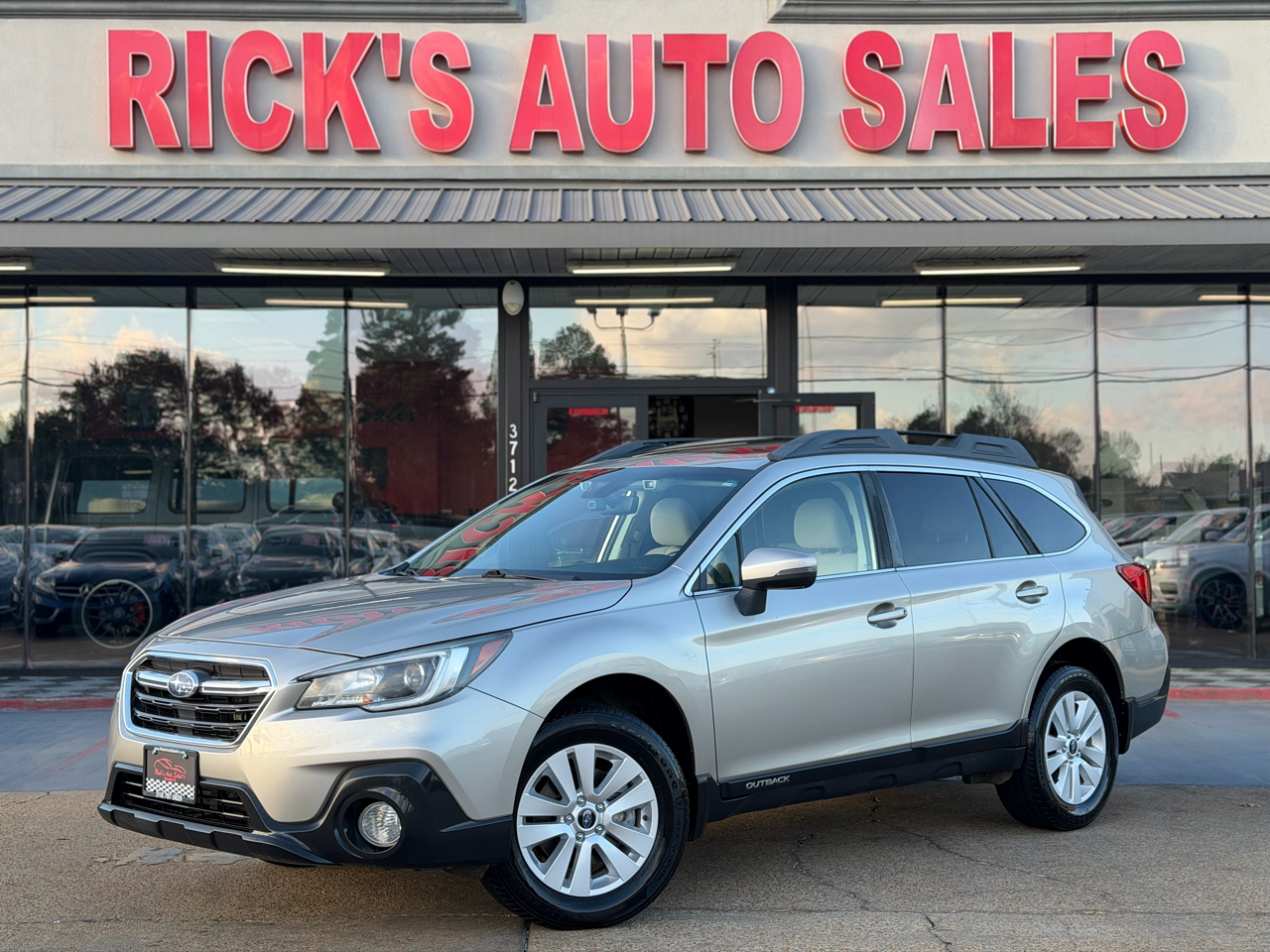 Subaru Outback 2.5i Premium 2019
