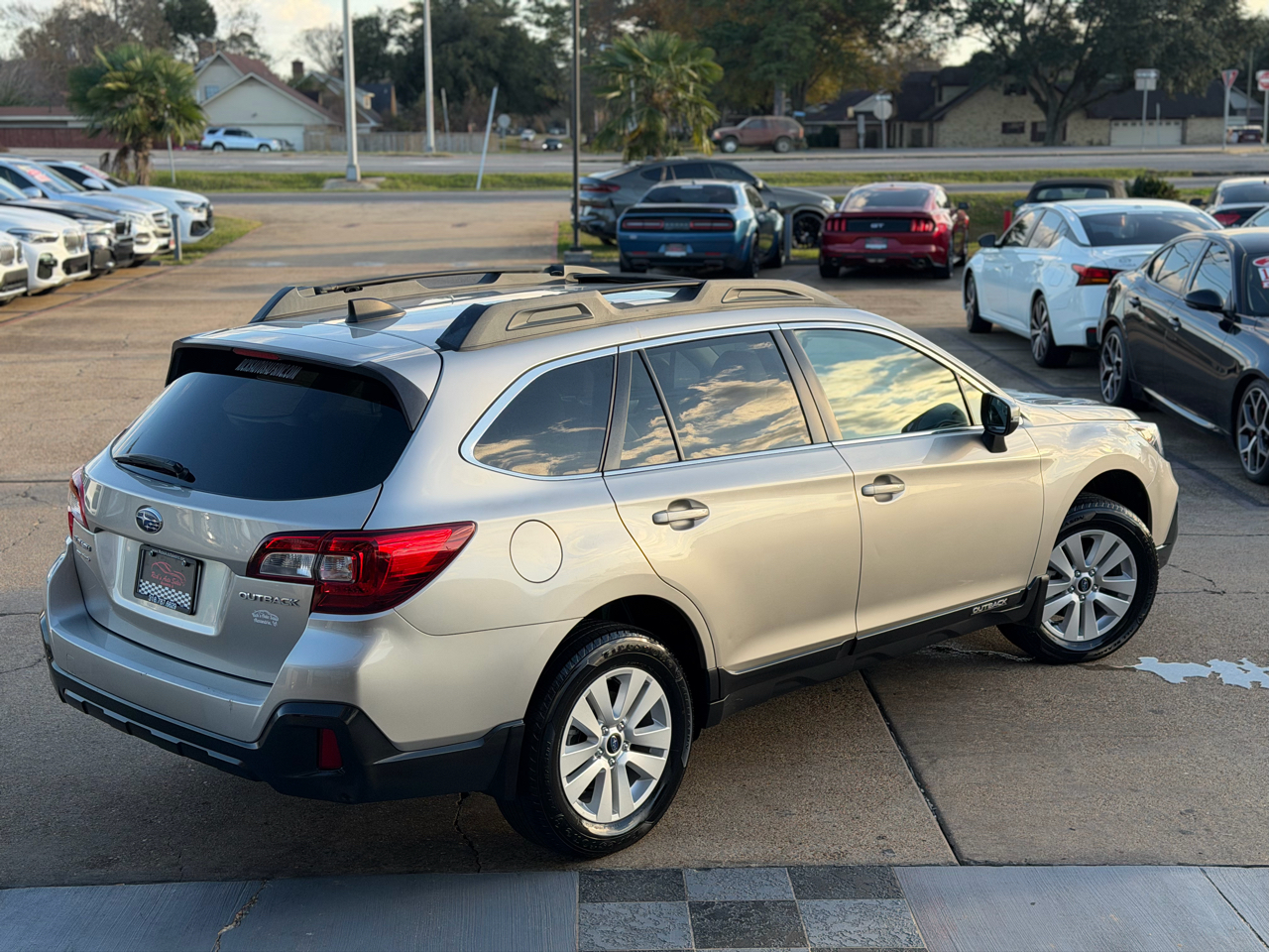 Subaru Outback 2.5i Premium 2019