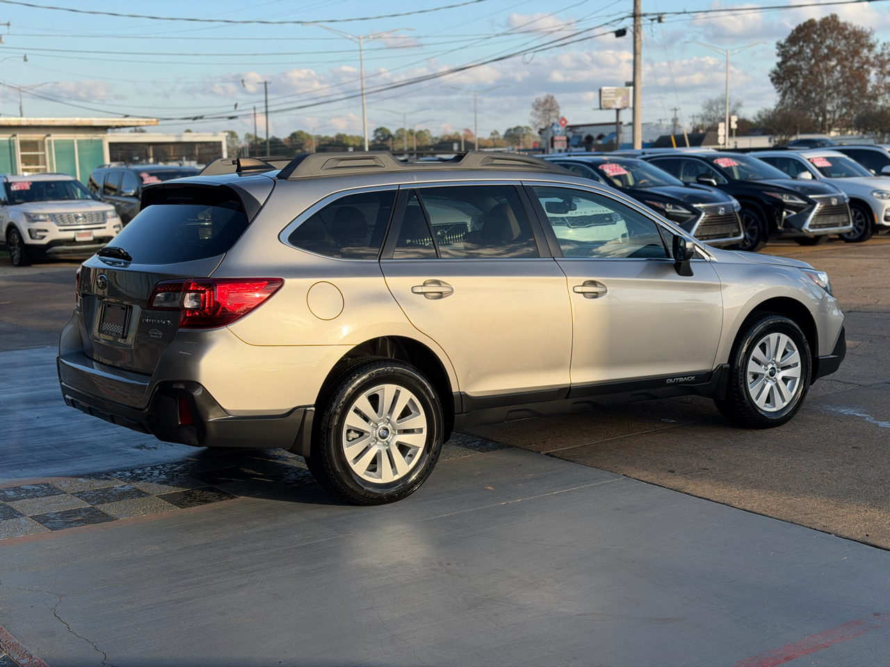 Subaru Outback 2.5i Premium 2019