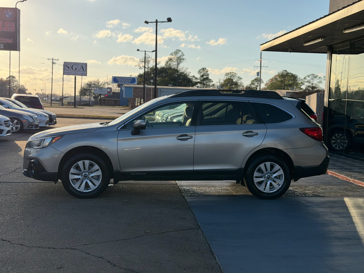 Subaru Outback 2.5i Premium 2019