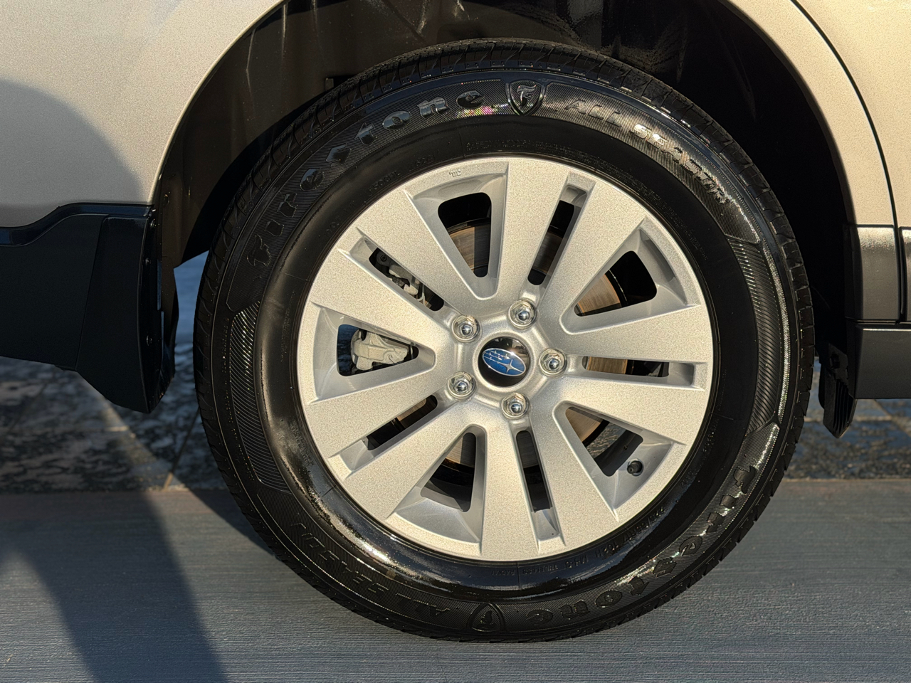 Subaru Outback 2.5i Premium 2019