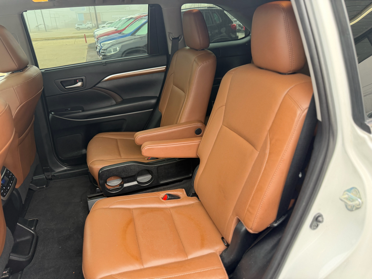 Toyota Highlander Limited FWD V6 2019