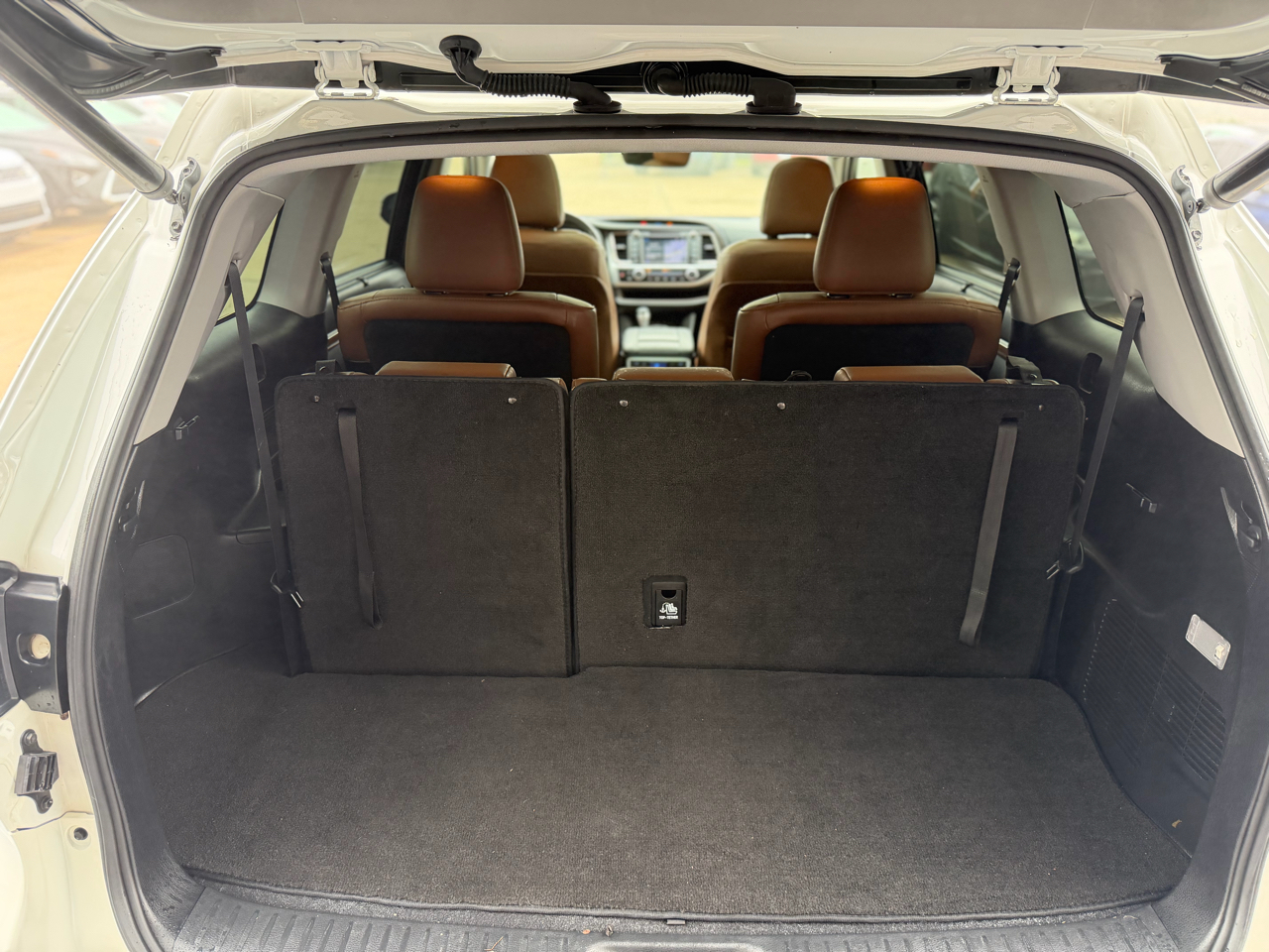 Toyota Highlander Limited FWD V6 2019