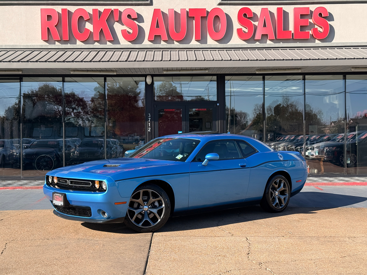 2015 Dodge Challenger SXT Plus
