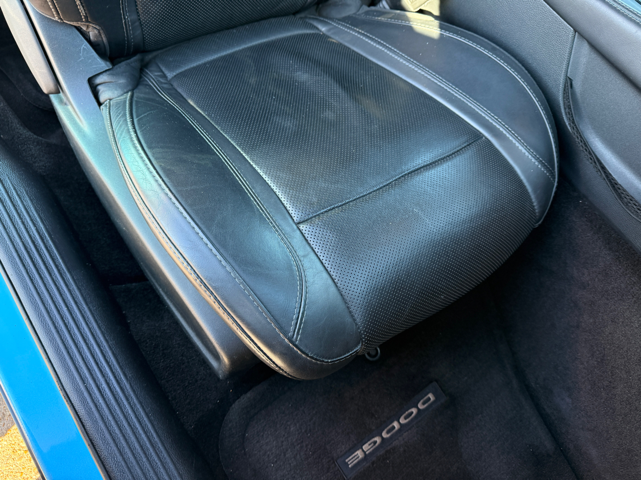 Dodge Challenger SXT Plus 2015