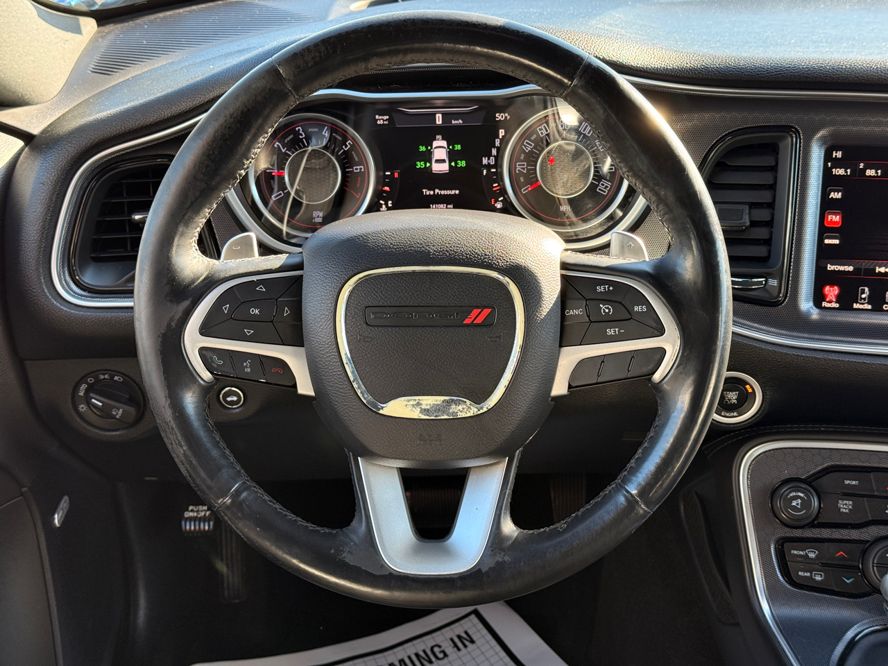 Dodge Challenger SXT Plus 2015