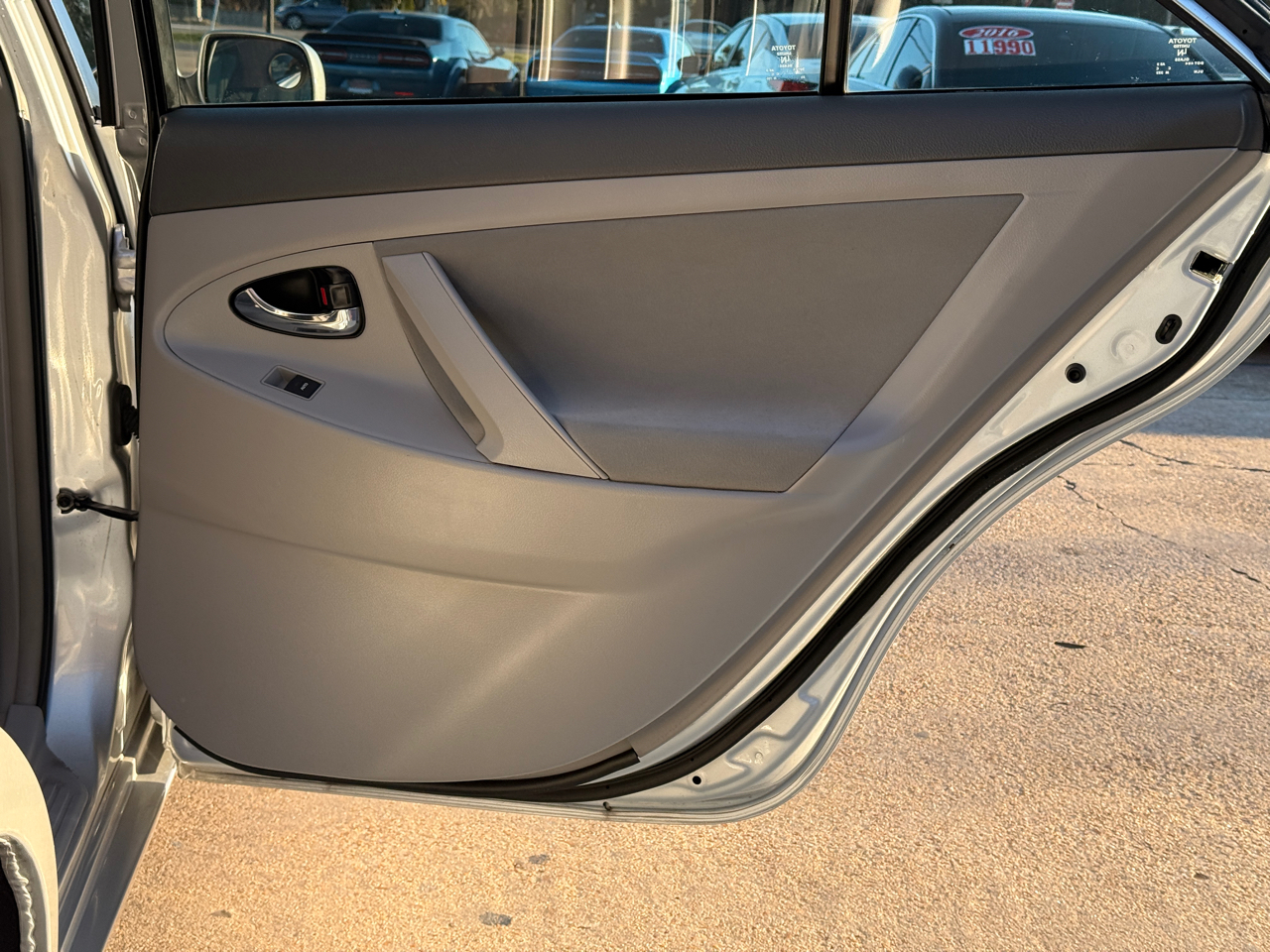 Toyota Camry SE 2010