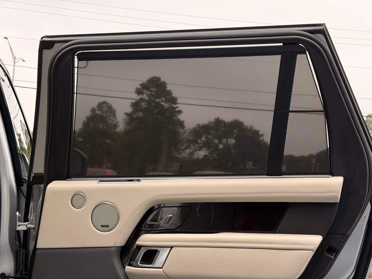 Land Rover Range Rover Supercharged LWB 2019