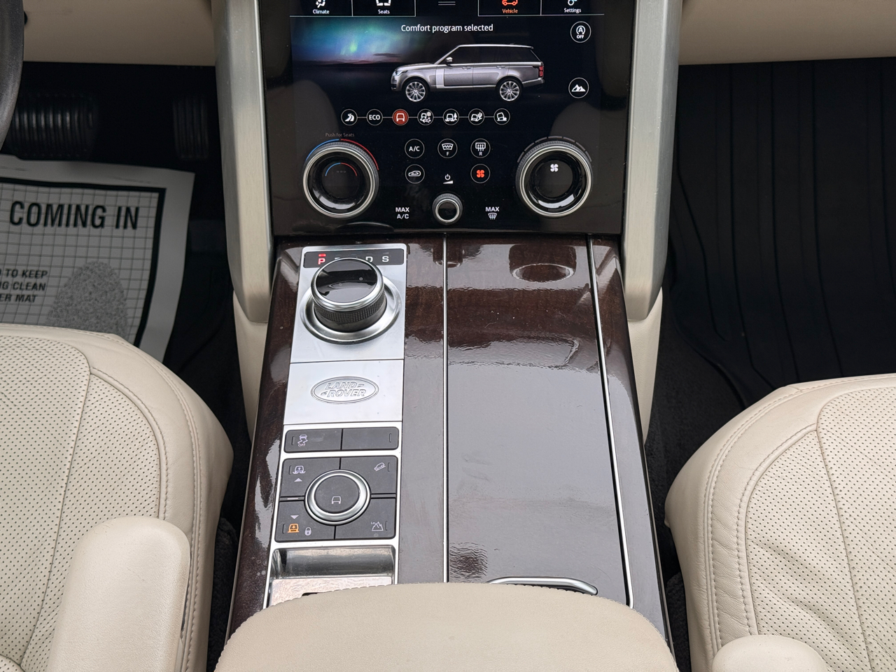 Land Rover Range Rover Supercharged LWB 2019