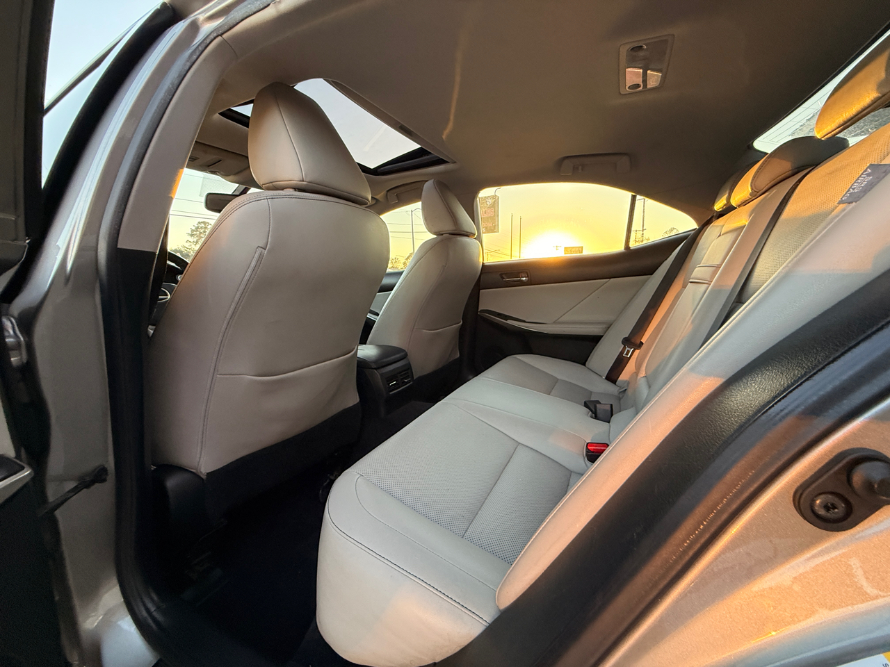 Lexus IS 250 RWD 2014