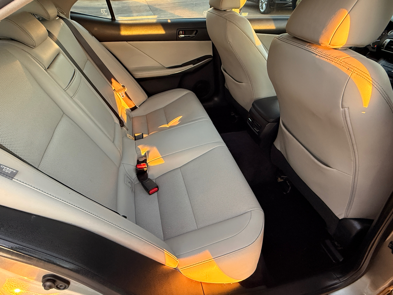 Lexus IS 250 RWD 2014