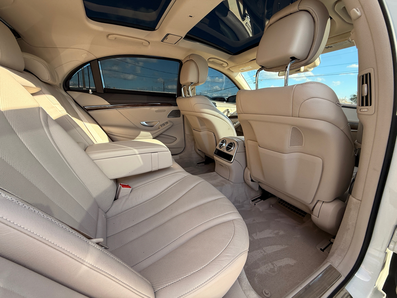 Mercedes-Benz S-Class S550 4MATIC 2017