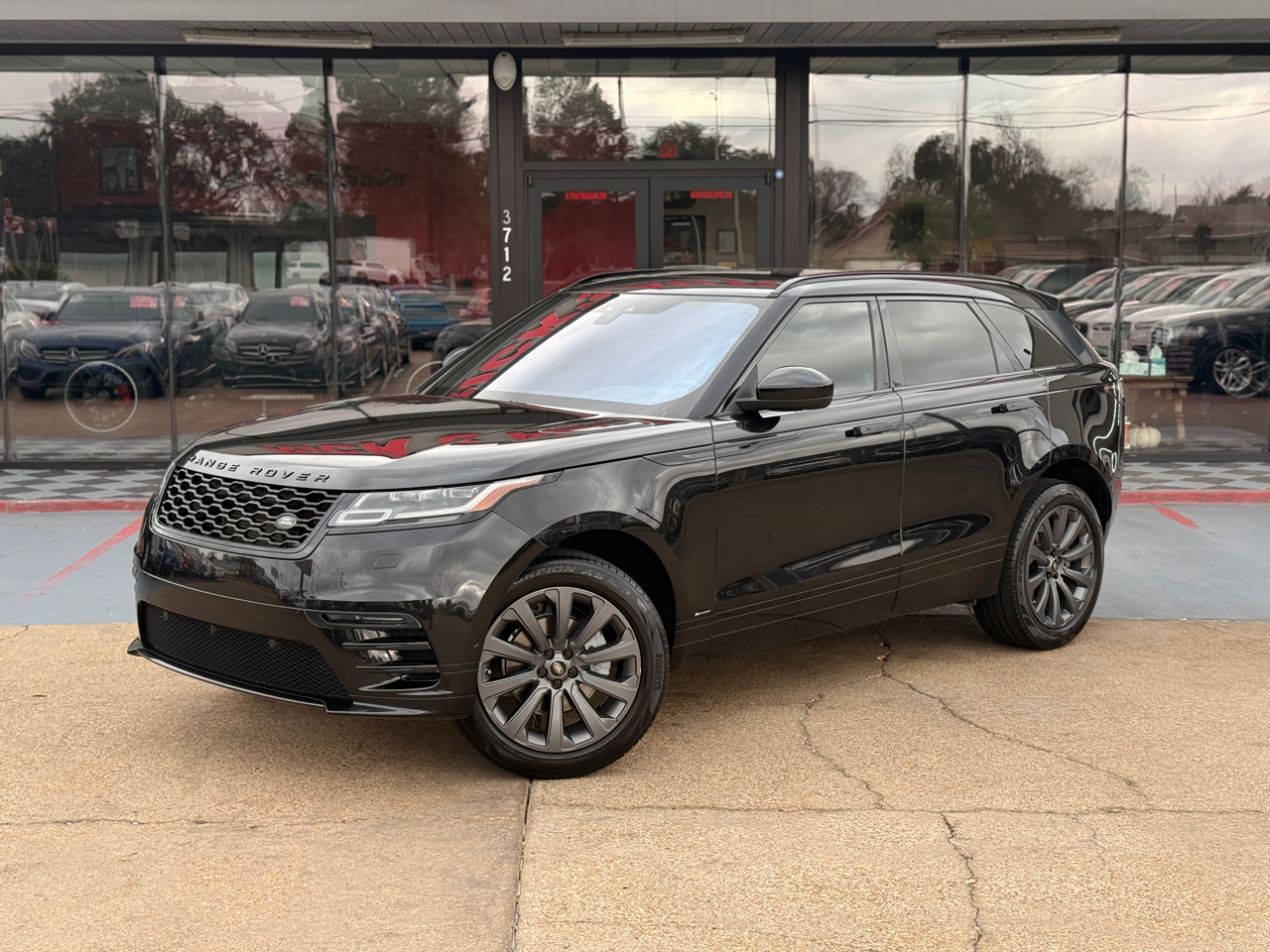 Land Rover Range Rover Velar R-Dynamic SE 2018