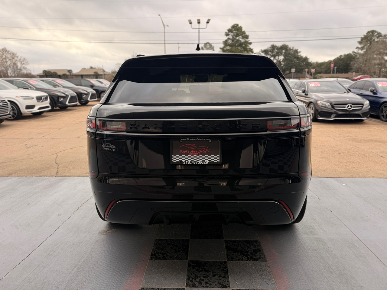 Land Rover Range Rover Velar R-Dynamic SE 2018