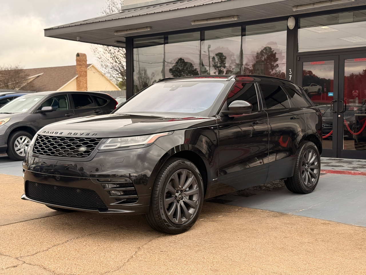Land Rover Range Rover Velar R-Dynamic SE 2018