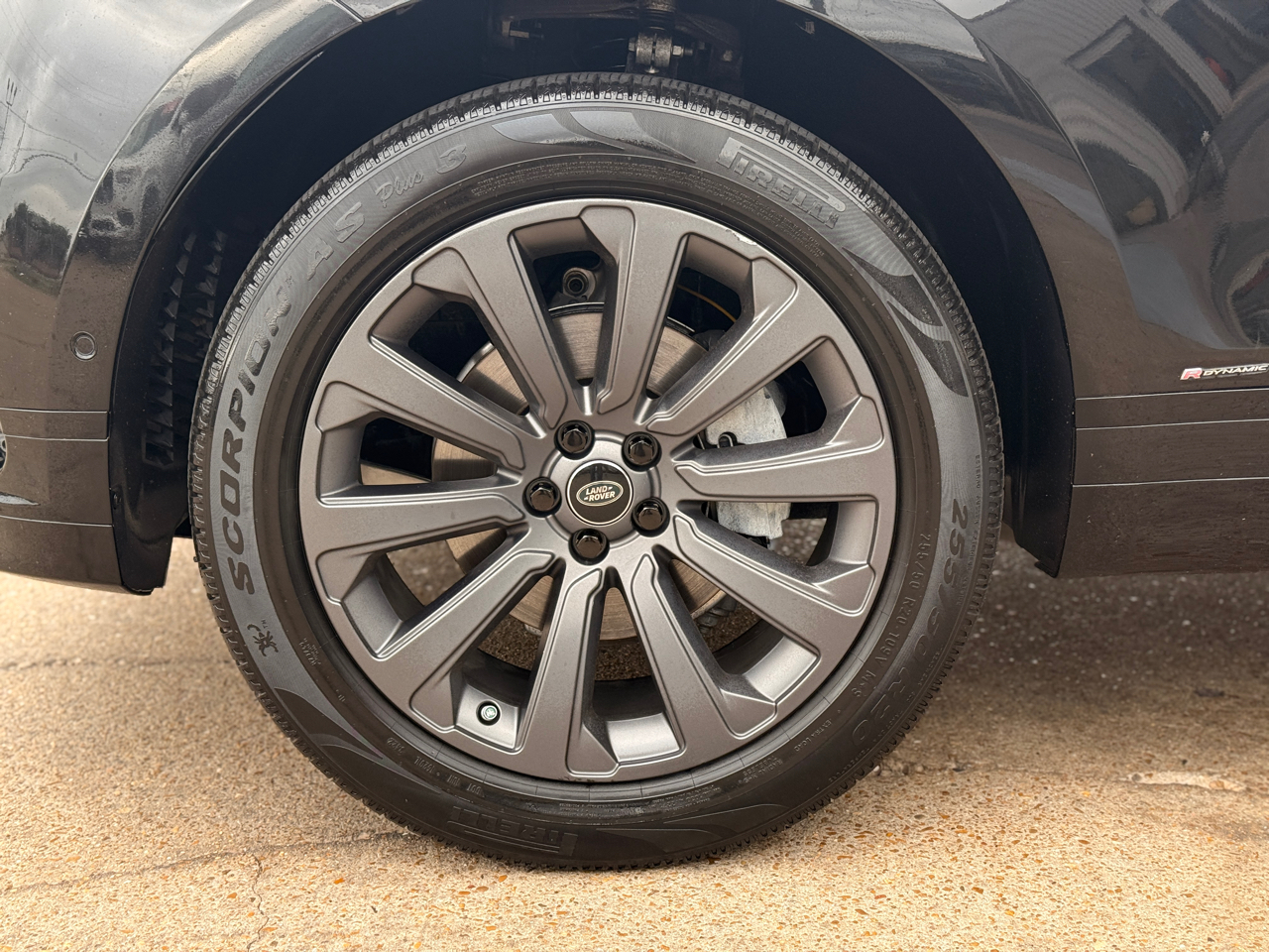 Land Rover Range Rover Velar R-Dynamic SE 2018