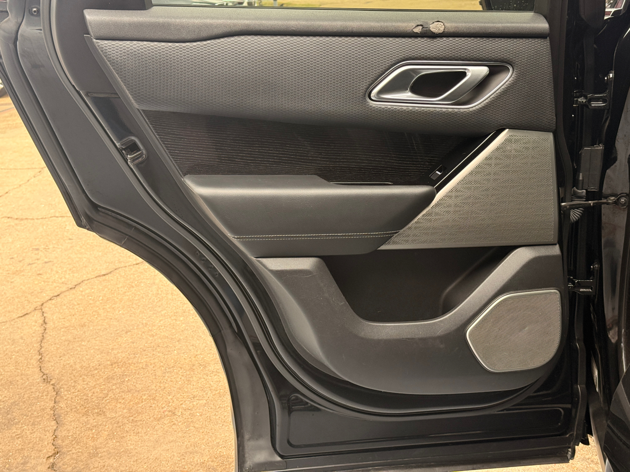 Land Rover Range Rover Velar R-Dynamic SE 2018