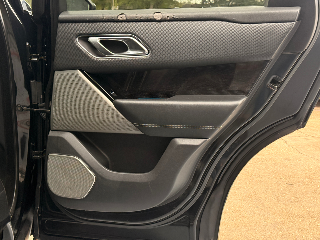 Land Rover Range Rover Velar R-Dynamic SE 2018