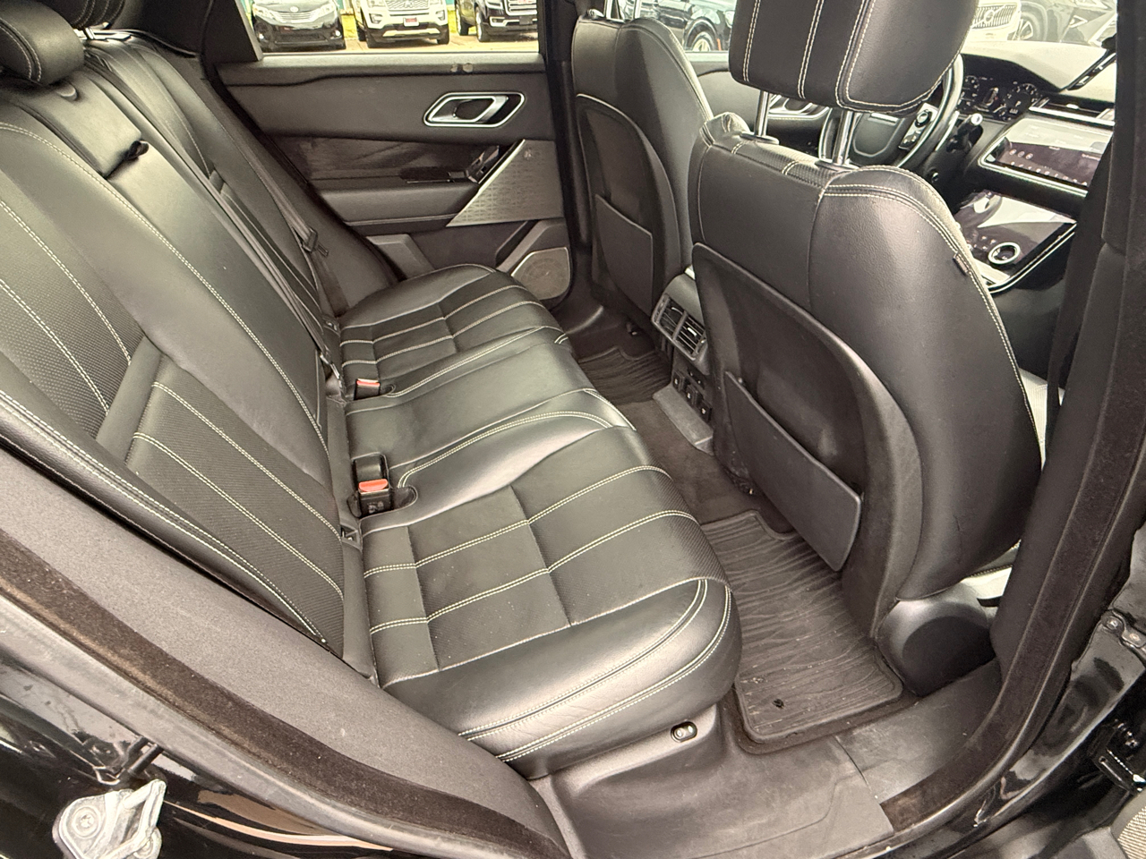 Land Rover Range Rover Velar R-Dynamic SE 2018