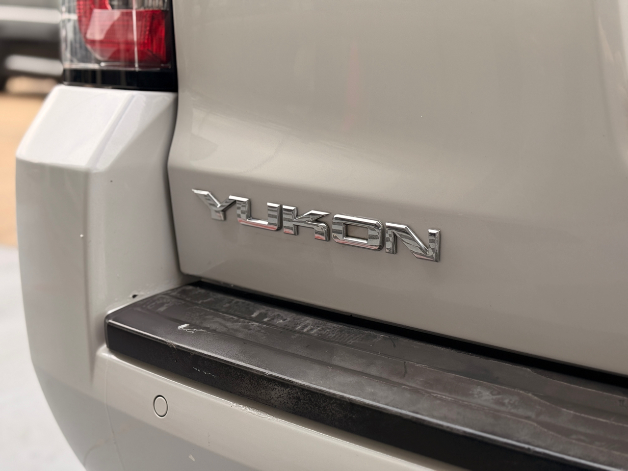 GMC Yukon SLT 2WD 2017