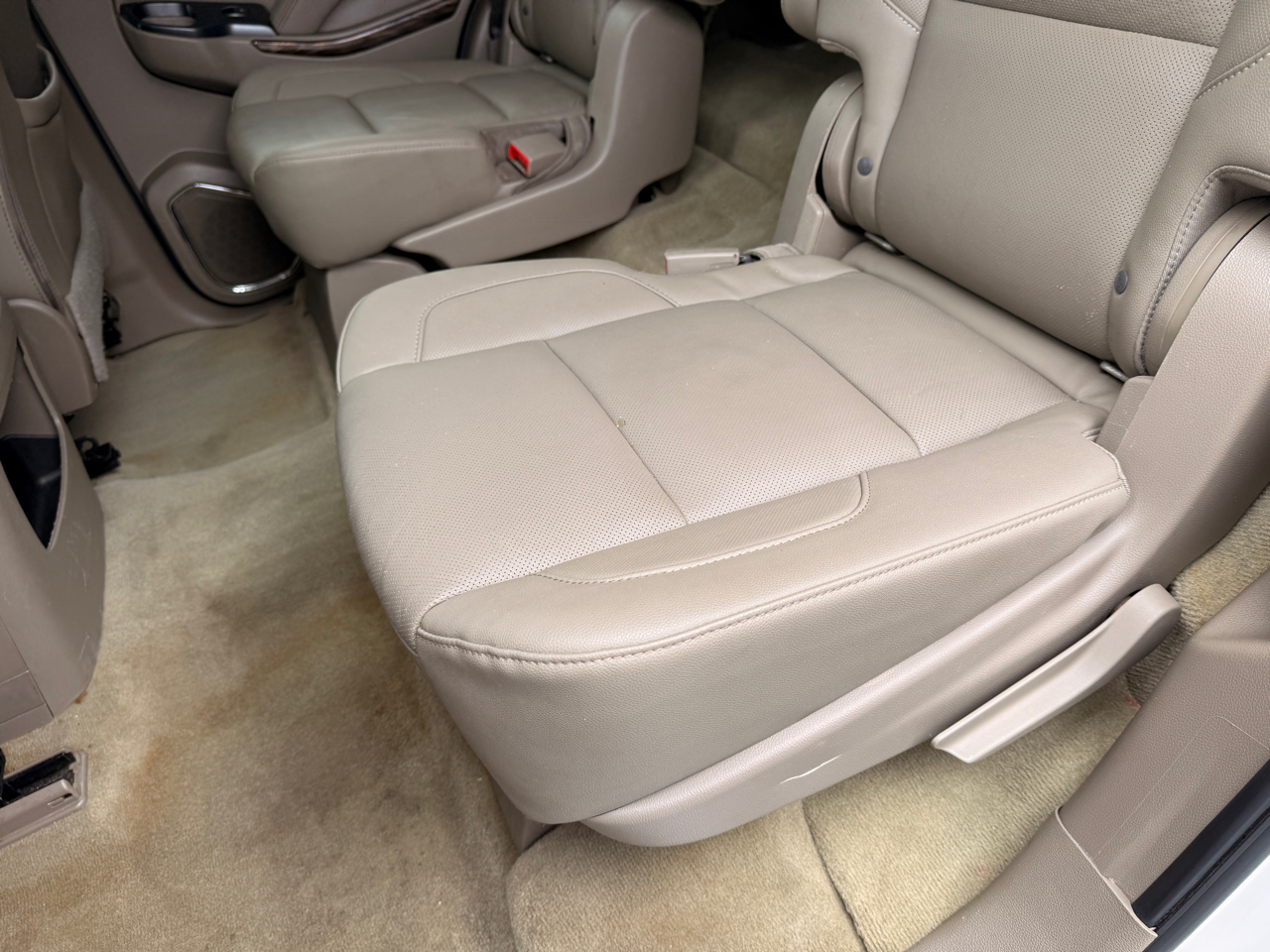 GMC Yukon SLT 2WD 2017