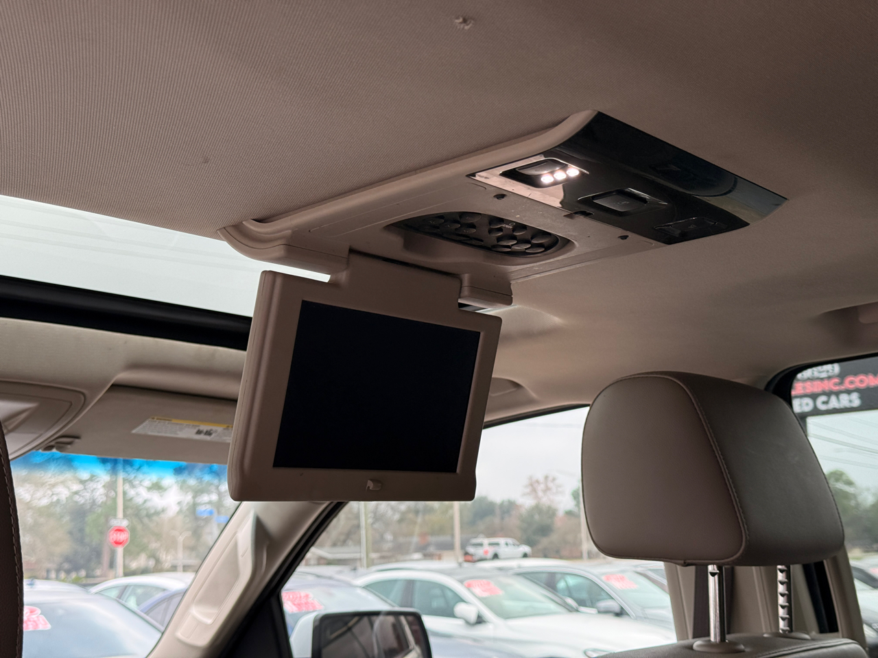 GMC Yukon SLT 2WD 2017