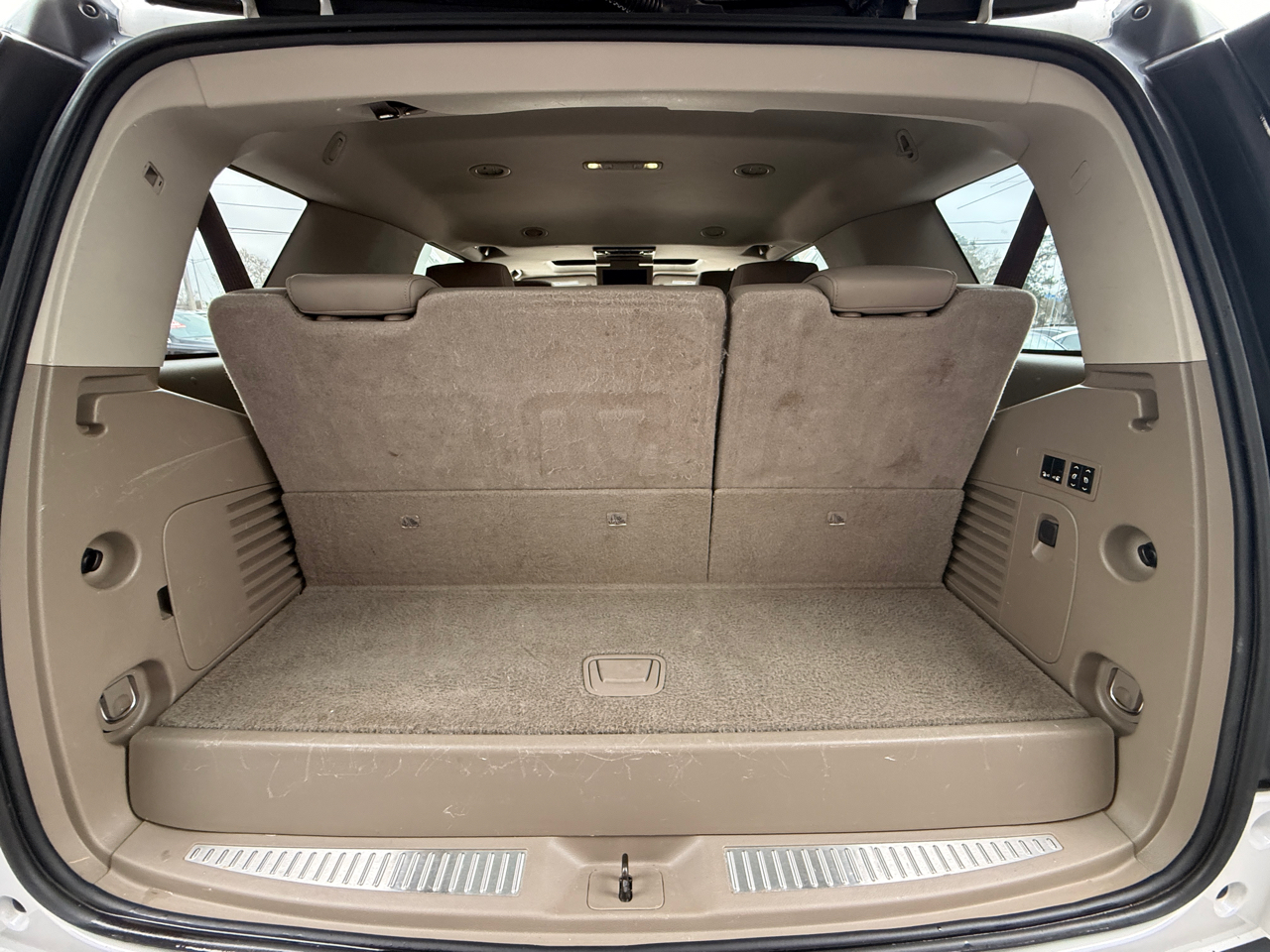 GMC Yukon SLT 2WD 2017