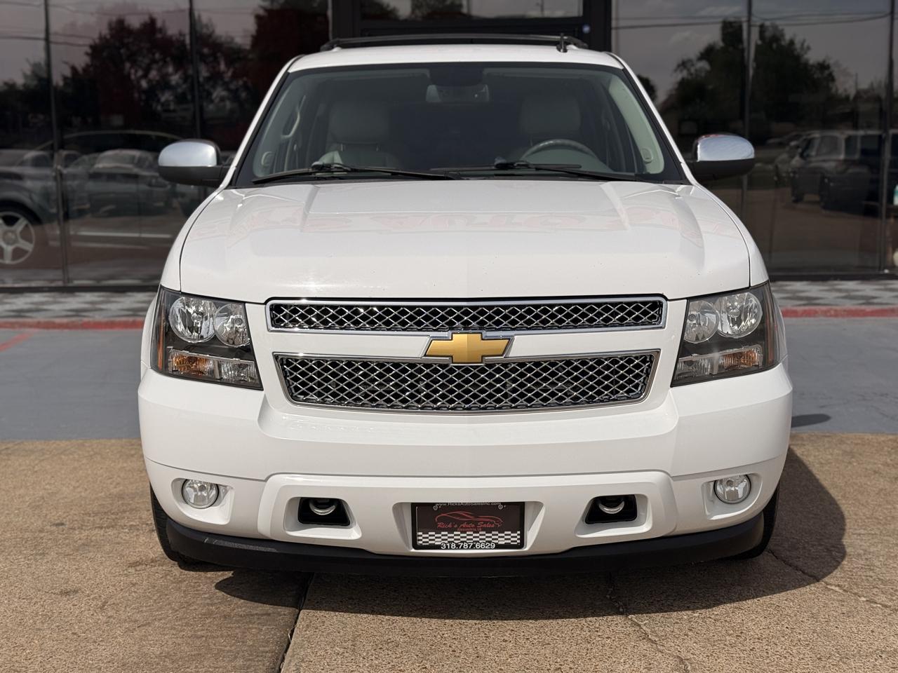 Chevrolet Suburban LT 1500 2WD 2013