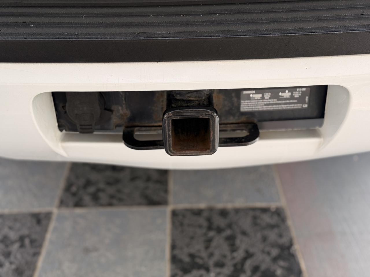 Chevrolet Suburban LT 1500 2WD 2013