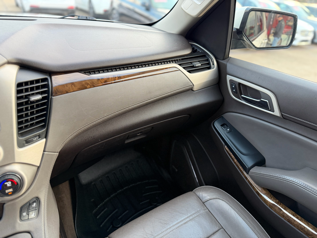 GMC Yukon Denali XL 2WD 2015