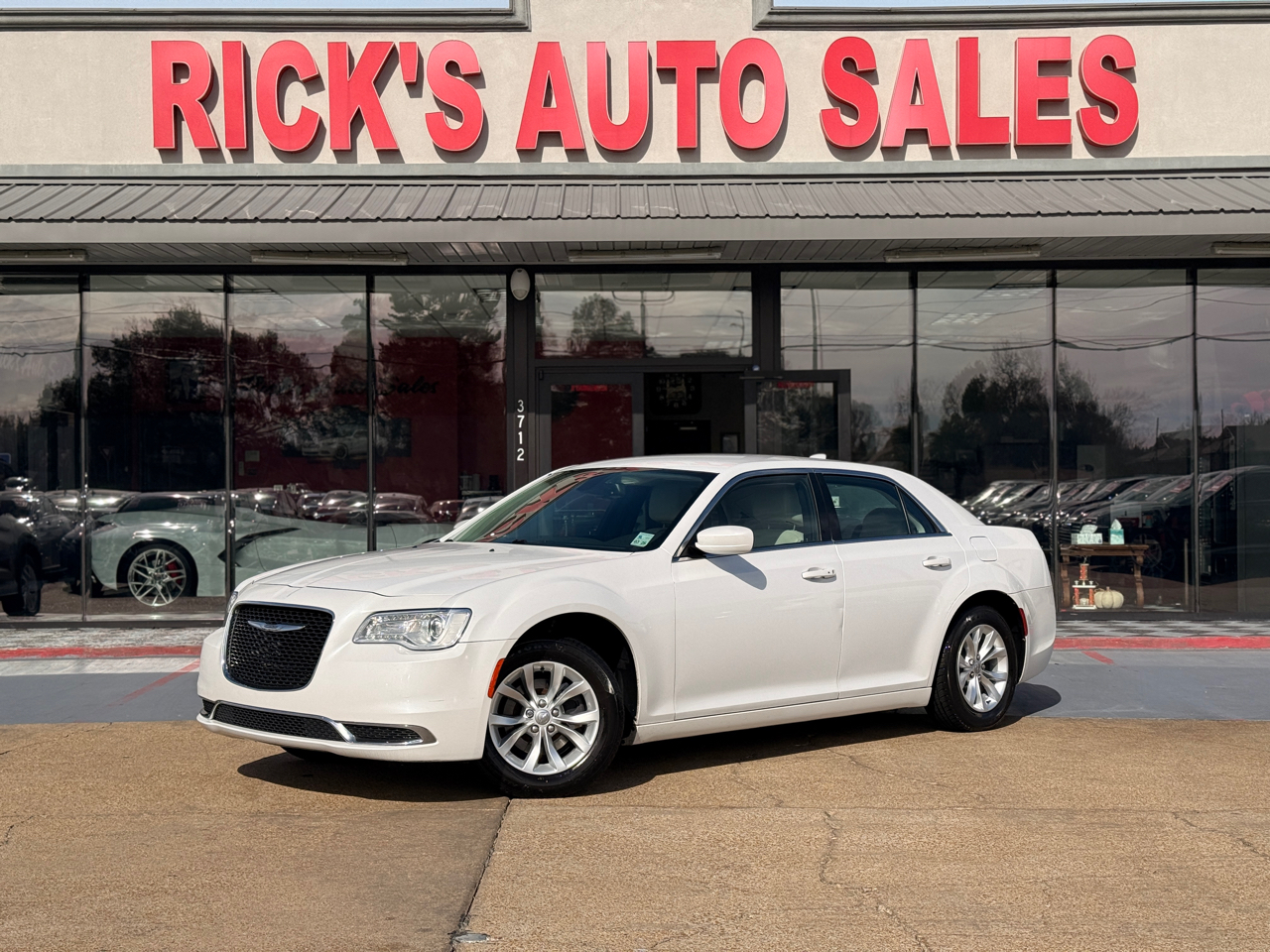 Chrysler 300 Limited RWD 2015