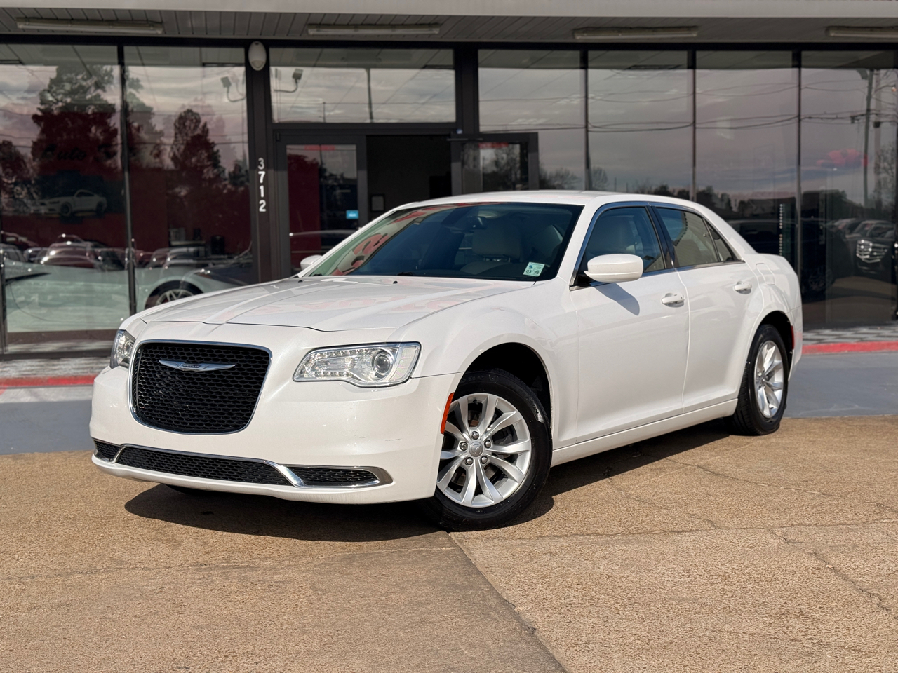 Chrysler 300 Limited RWD 2015