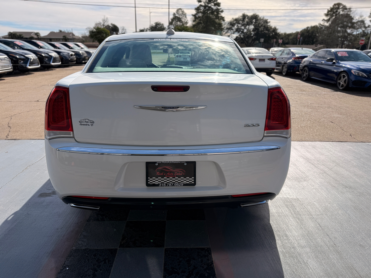 Chrysler 300 Limited RWD 2015