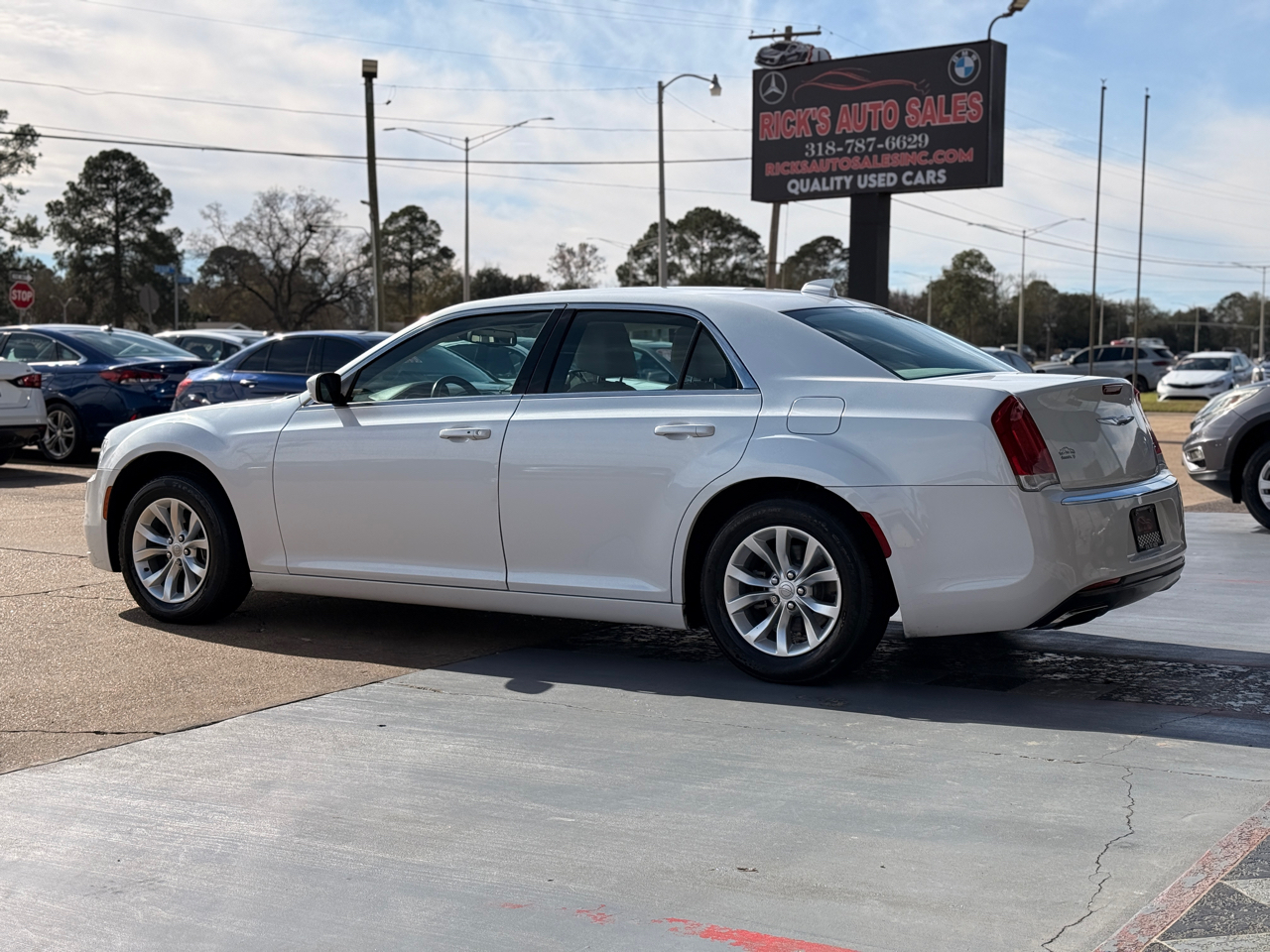 Chrysler 300 Limited RWD 2015