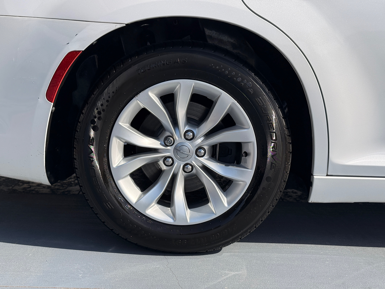 Chrysler 300 Limited RWD 2015