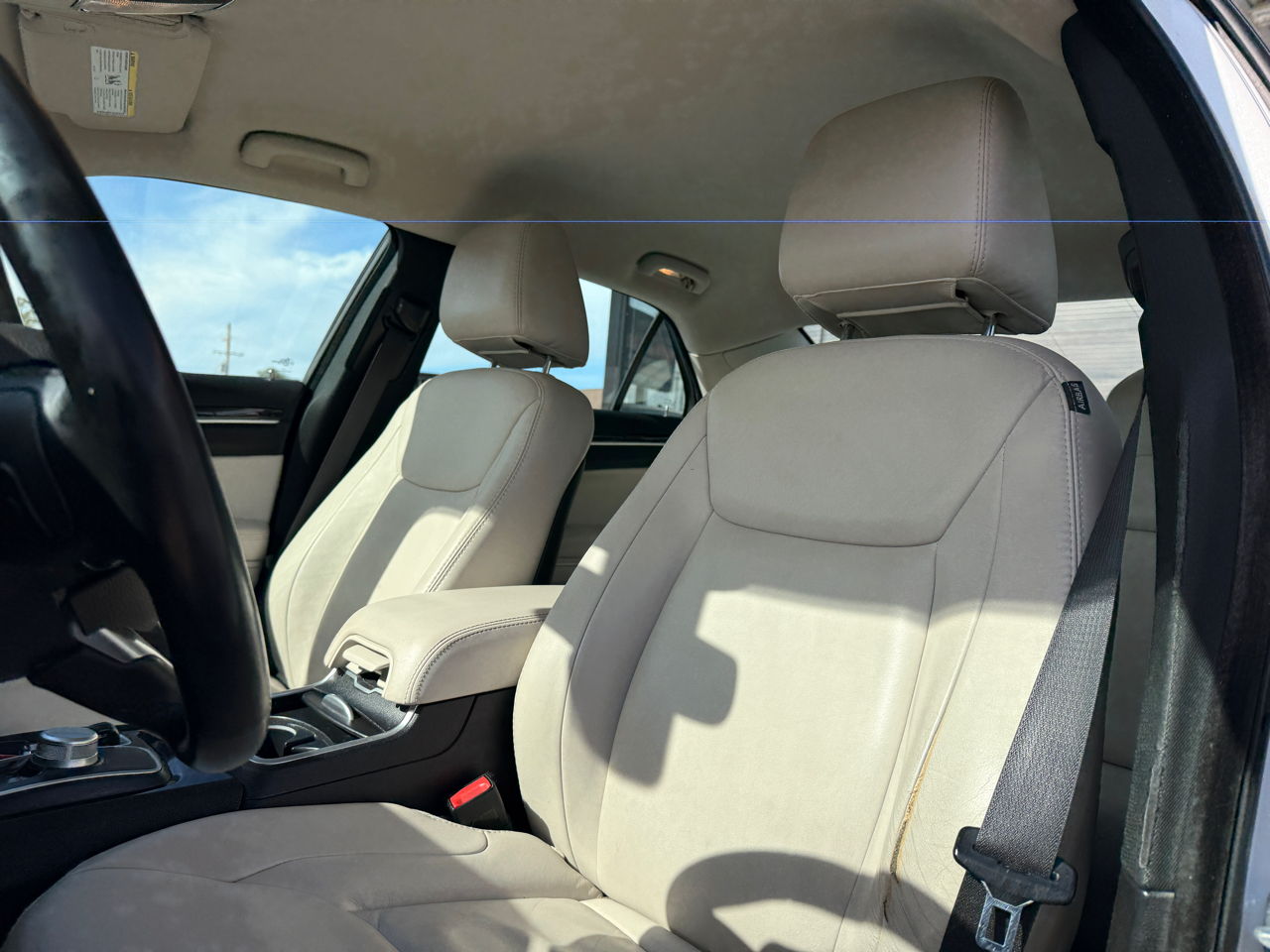 Chrysler 300 Limited RWD 2015