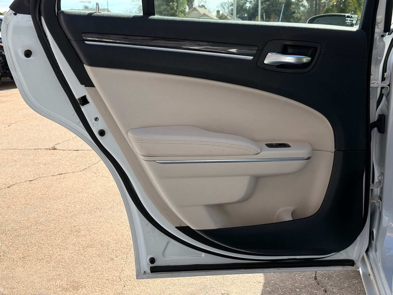 Chrysler 300 Limited RWD 2015