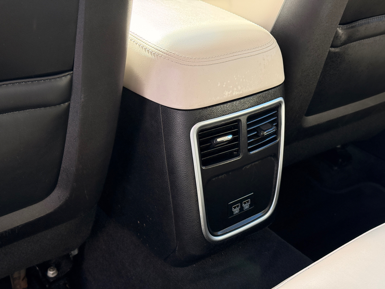 Chrysler 300 Limited RWD 2015